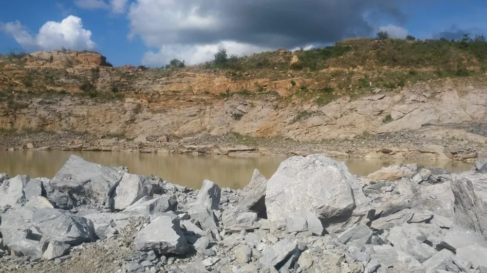 stone quarrying procedure1